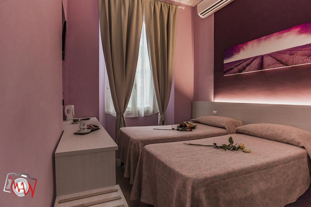 Hotel Moderno Lecco Exterior photo
