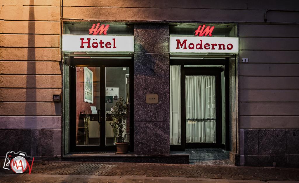 Hotel Moderno Lecco Exterior photo