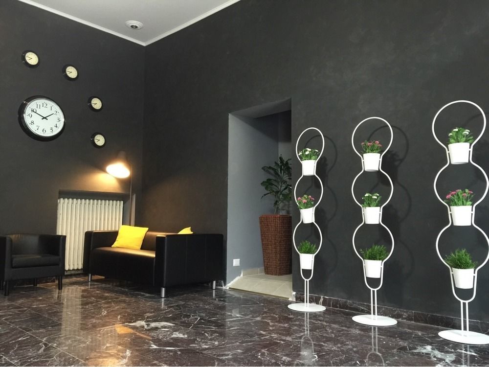 Hotel Moderno Lecco Exterior photo