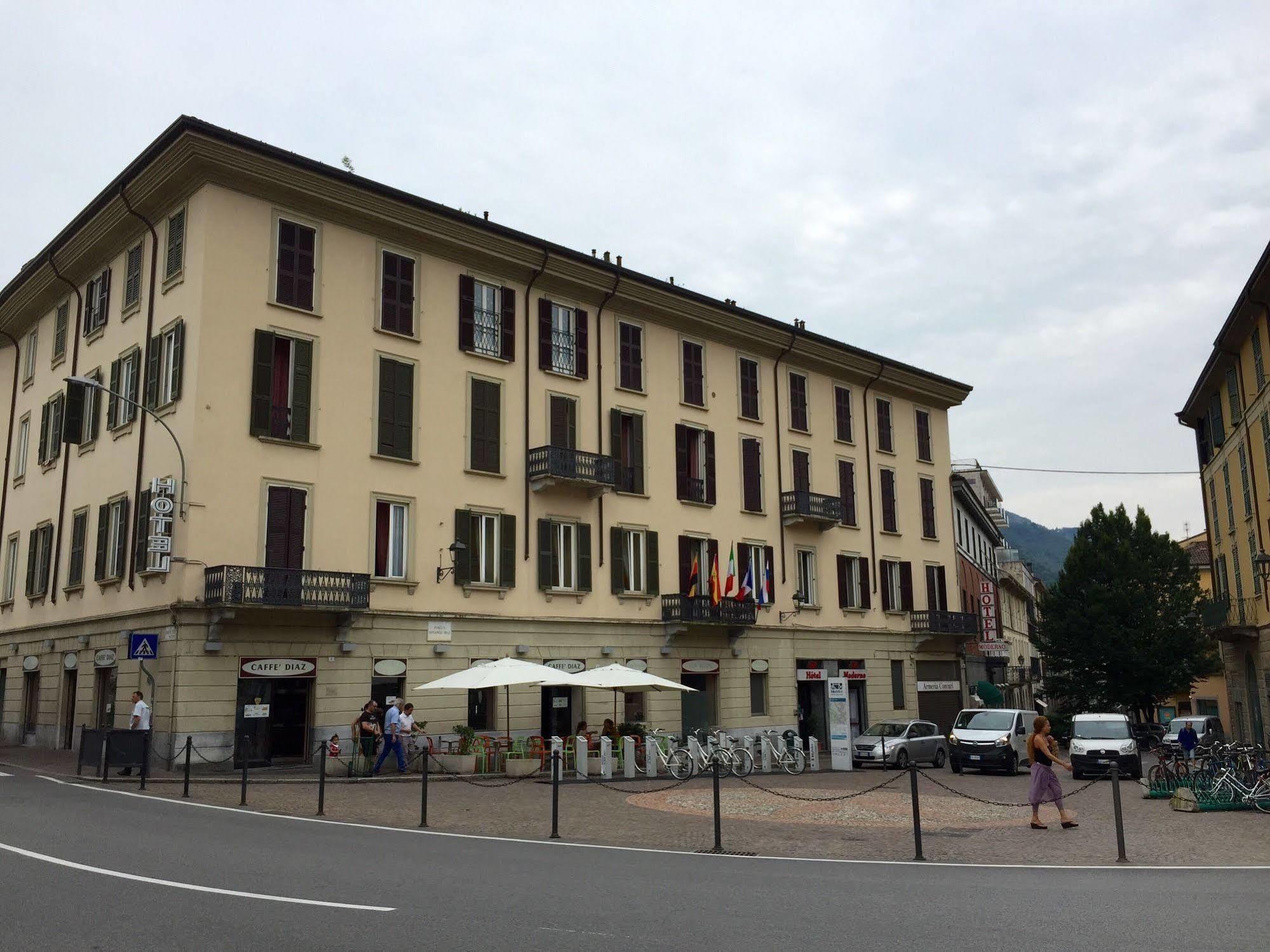 Hotel Moderno Lecco Exterior photo