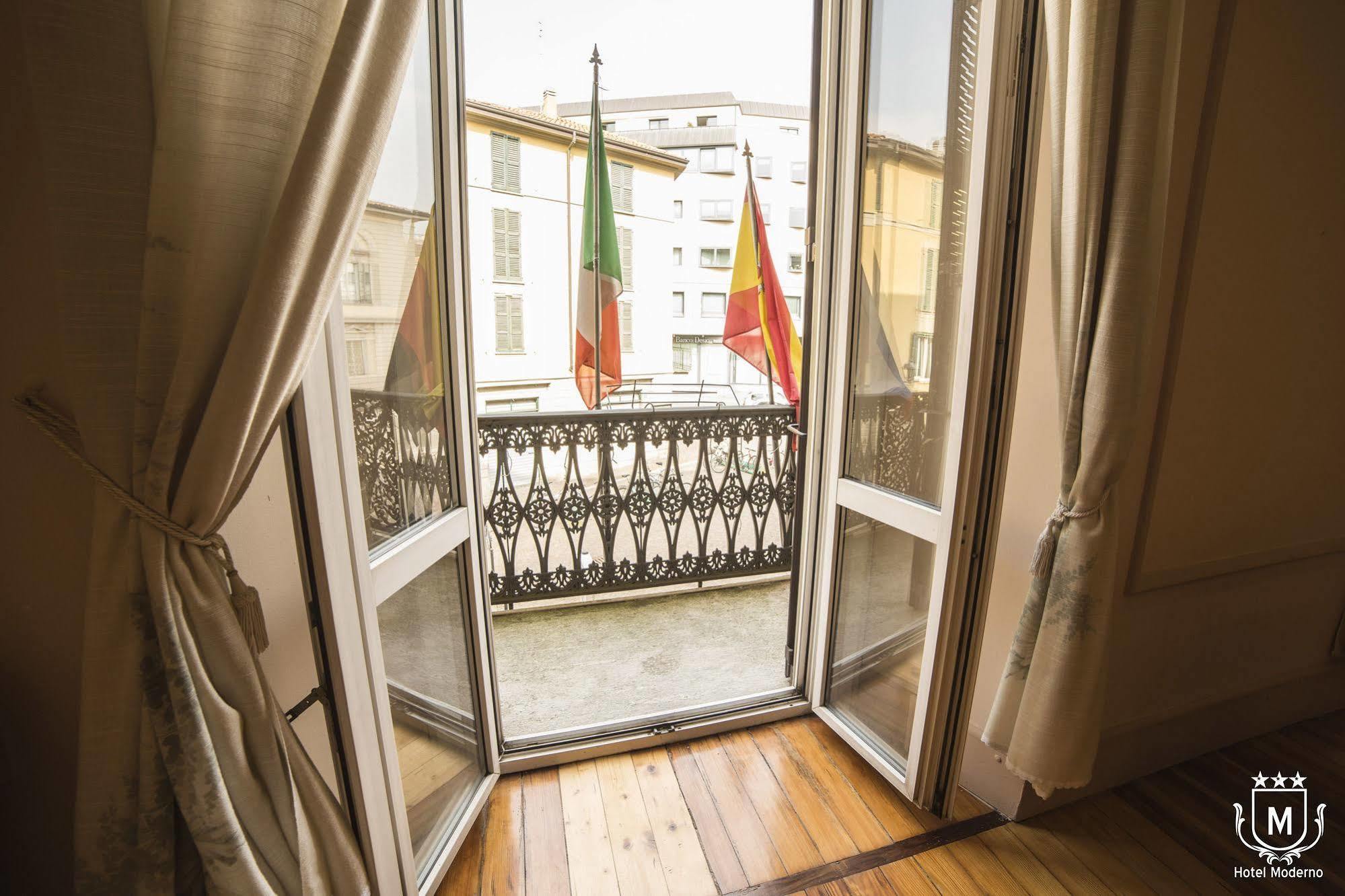 Hotel Moderno Lecco Exterior photo