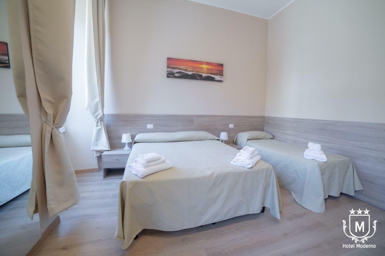 Hotel Moderno Lecco Exterior photo